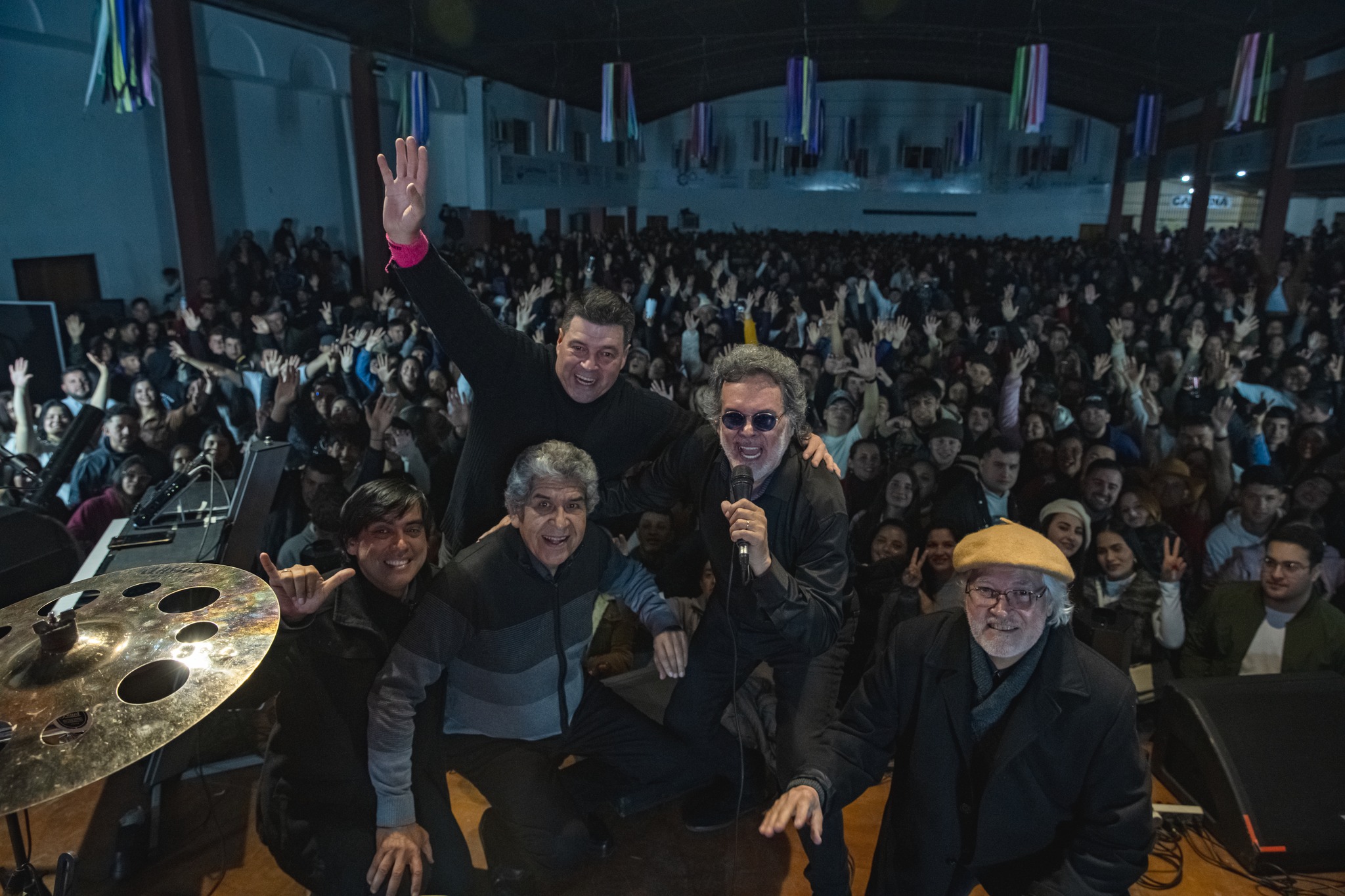 La Retroband Gira Mi Paraguay